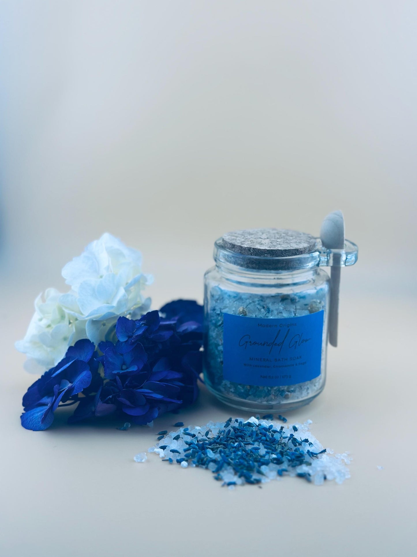 Healing & Renewal Bath Soak – Dead Sea and Epsom Salt, Oatmeal, Lavender, Chamomile, and Sage Essential Oils, Natural Botanical Bath Salts