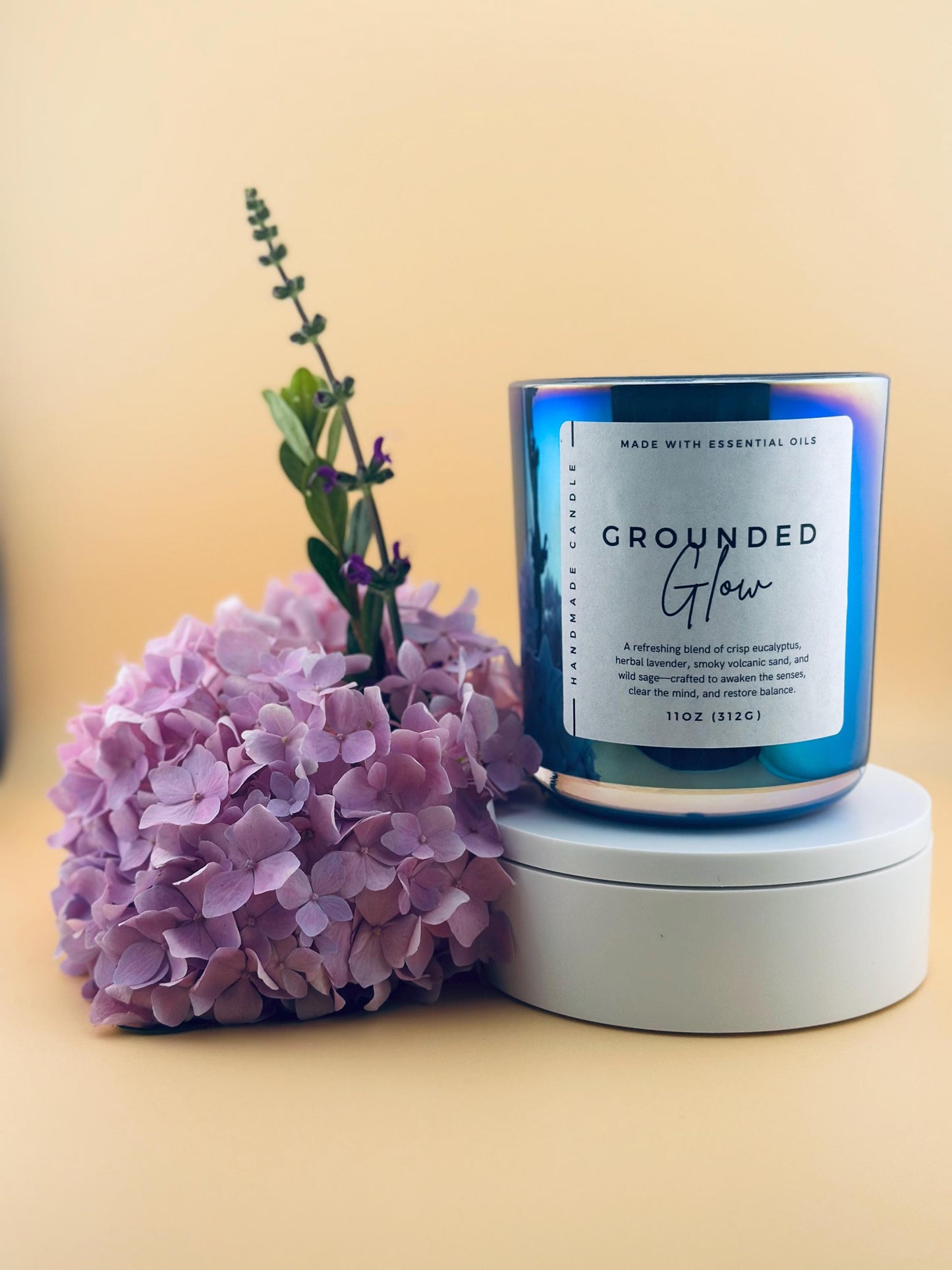 Healing & Renewal Crystal Candle – Amethyst & Moonstone – Eucalyptus & Lavender – Intention Candle for Energy Clearing & Balance